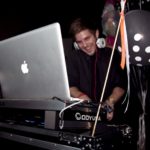 DJ